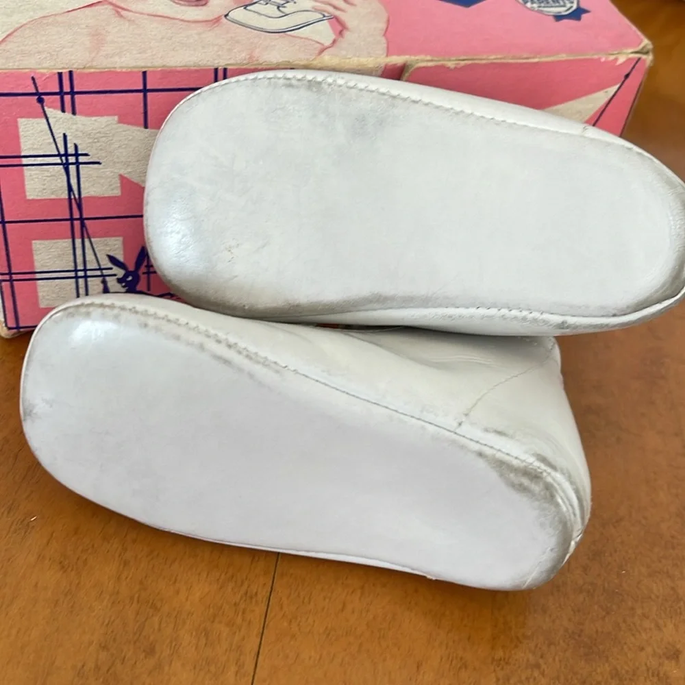 Vintage Wee Walker Shoes size 2